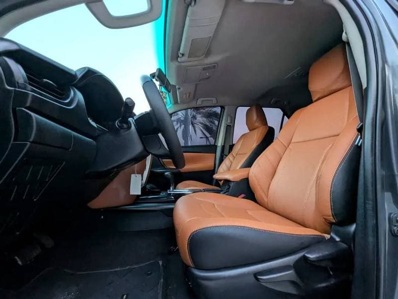 2018 Toyota Fortuner EXR thumbnail 5