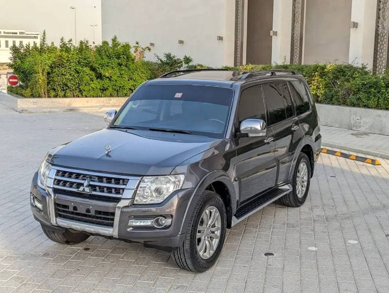 2017 Mitsubishi Pajero GLS H/L PLATINUM thumbnail 2