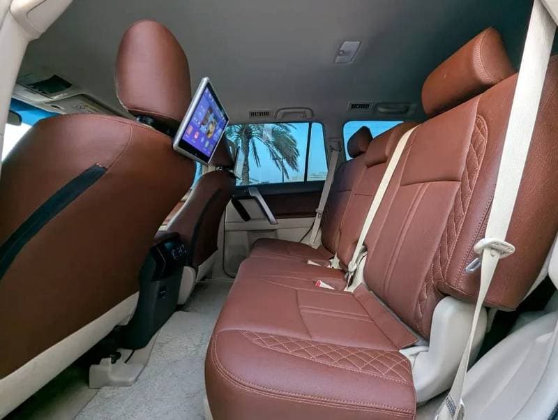 2020 Toyota Prado TX L thumbnail 4