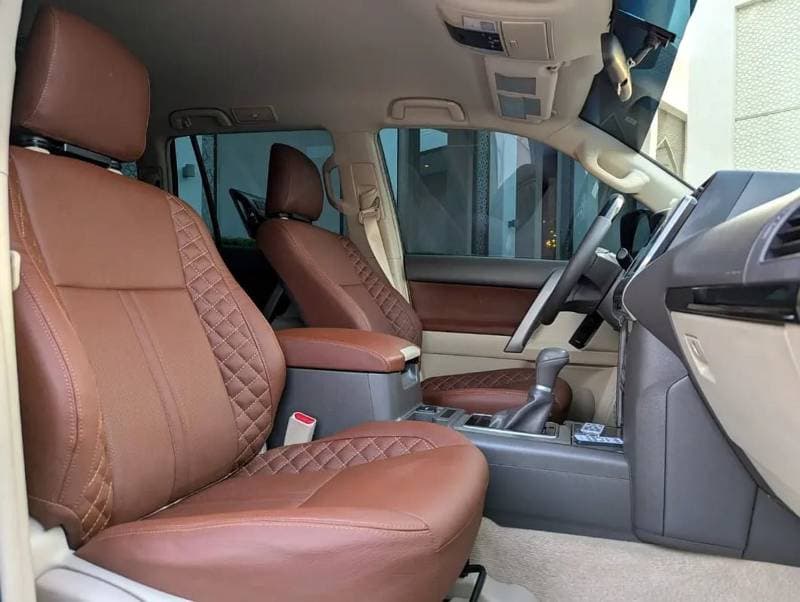 2020 Toyota Prado TX L thumbnail 6