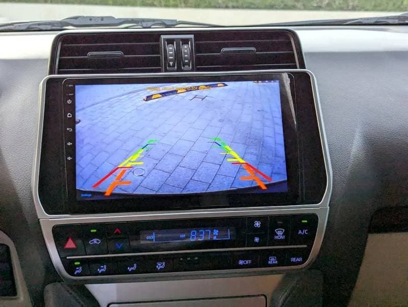 2020 Toyota Prado TX L thumbnail 8