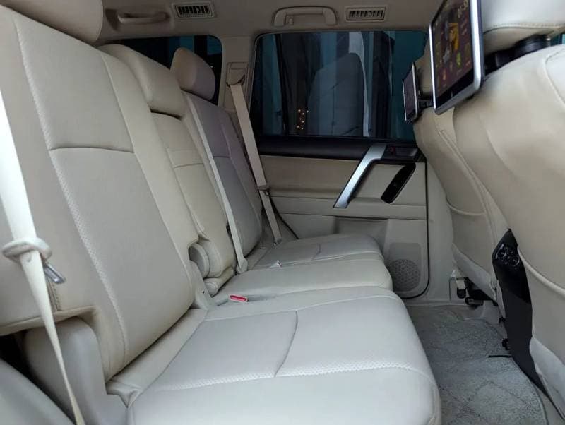 2020 Toyota Prado TX L thumbnail 5