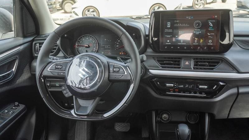 2026 Suzuki Swift GLX thumbnail 8