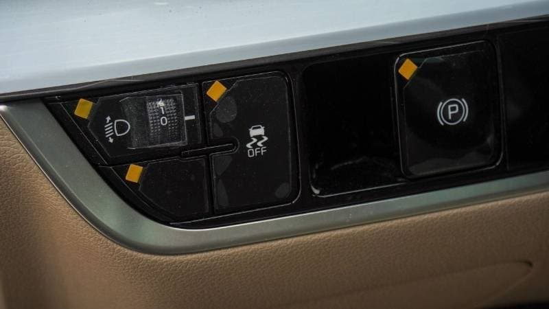 2026 Kia Sportage thumbnail 7