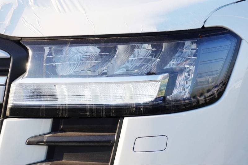 2026 Toyota Land Cruiser GXR thumbnail 3