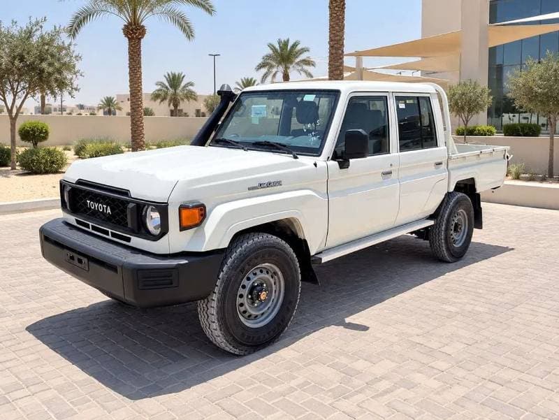 2026 Toyota Land Cruiser Pick Up LC 79 Base thumbnail 2