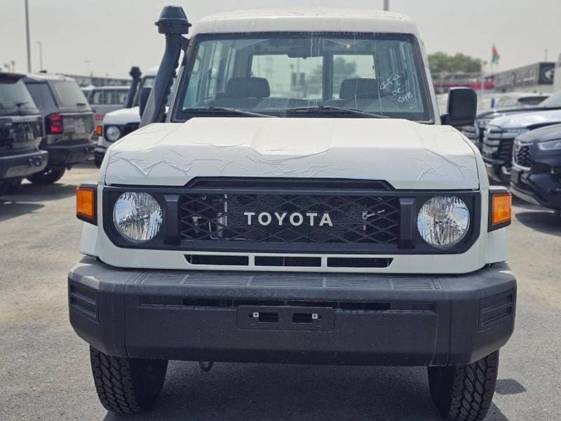 2026 Toyota Land Cruiser 70 LC79 LX thumbnail 2