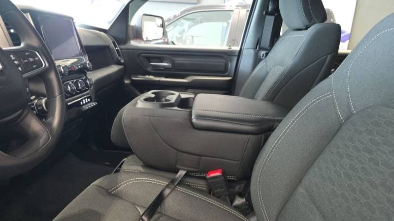 2025 RAM 1500 BIGHORN CREW CAB thumbnail 8