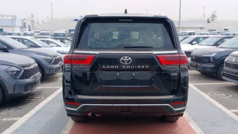 2026 Toyota Land Cruiser VXR thumbnail 5