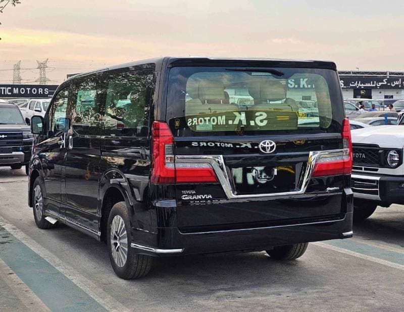 2026 Toyota Granvia PREMIUM thumbnail 6