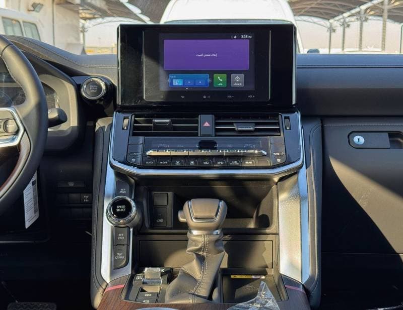 2025 Toyota Land Cruiser GXR thumbnail 5