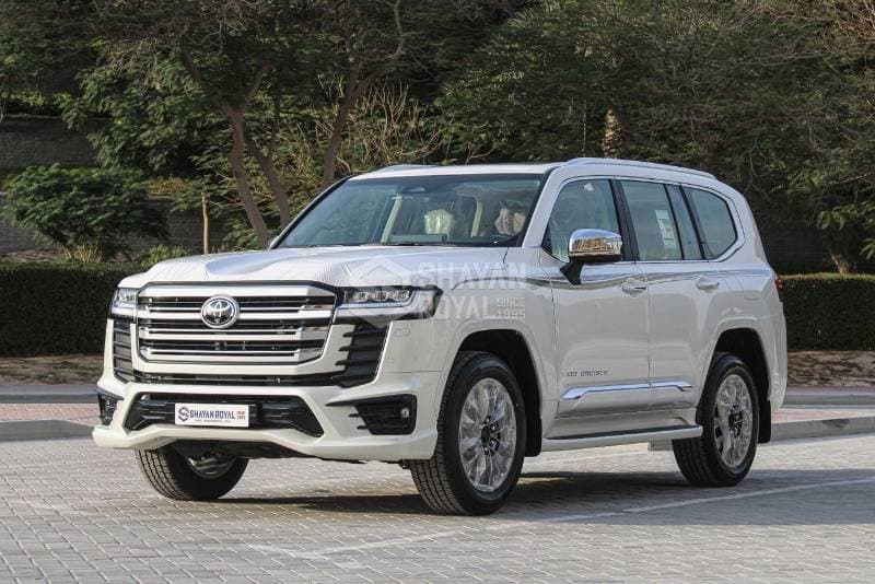 2026 Toyota Land Cruiser thumbnail 3