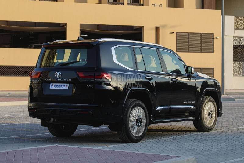 2026 Toyota Land Cruiser thumbnail 5