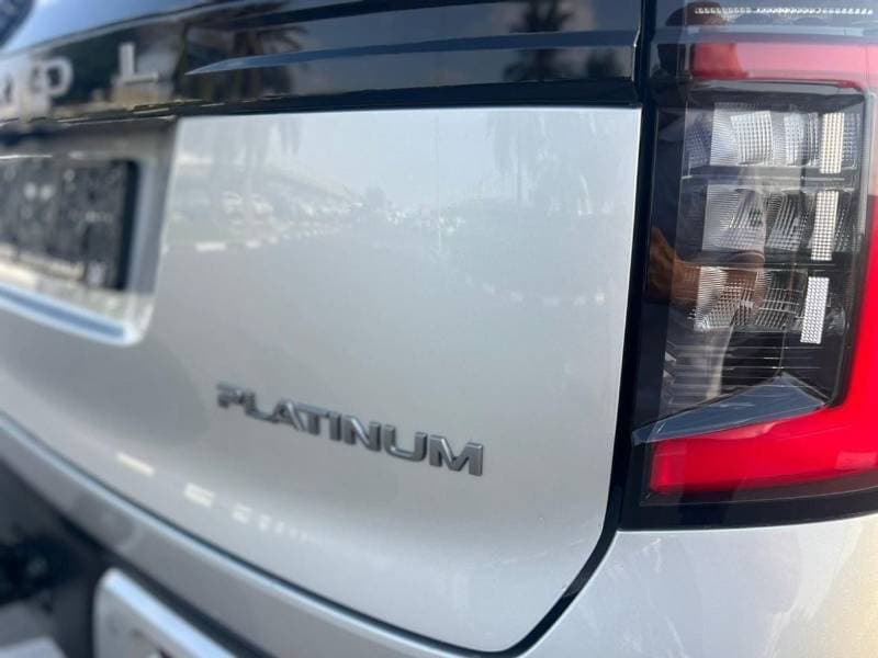 2026 Nissan Patrol LE PLATINUM CITY thumbnail 7