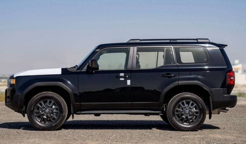 2025 Toyota Prado TX1 thumbnail 7