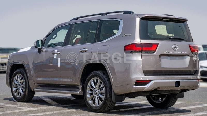 2024 Toyota Land Cruiser VXR thumbnail 5