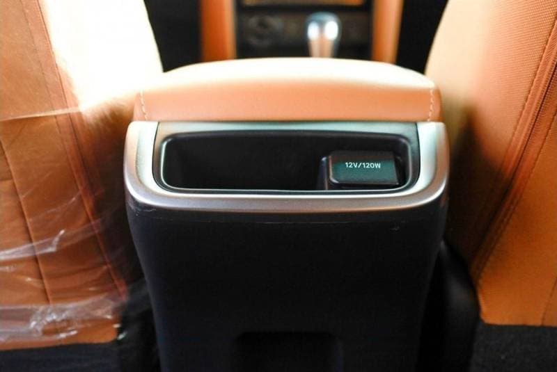 2025 Toyota Fortuner EXR thumbnail 7