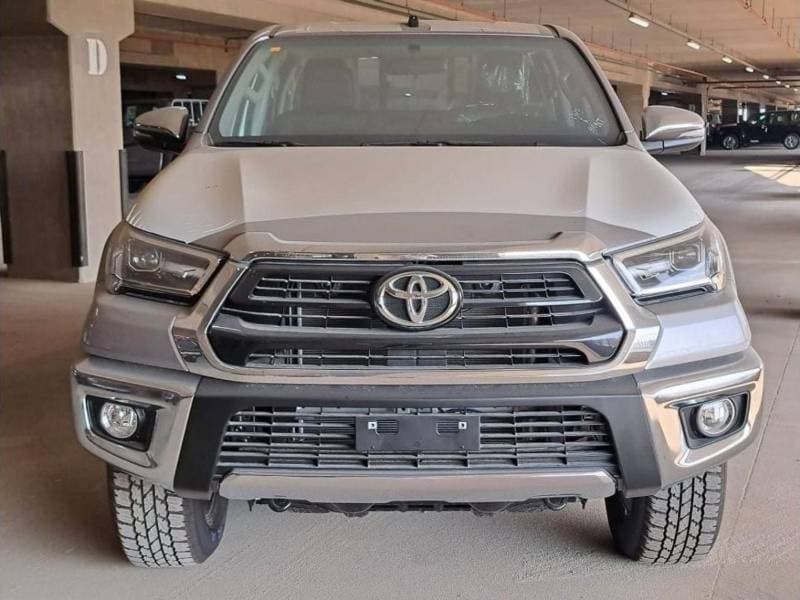 2024 Toyota Hilux SGLX