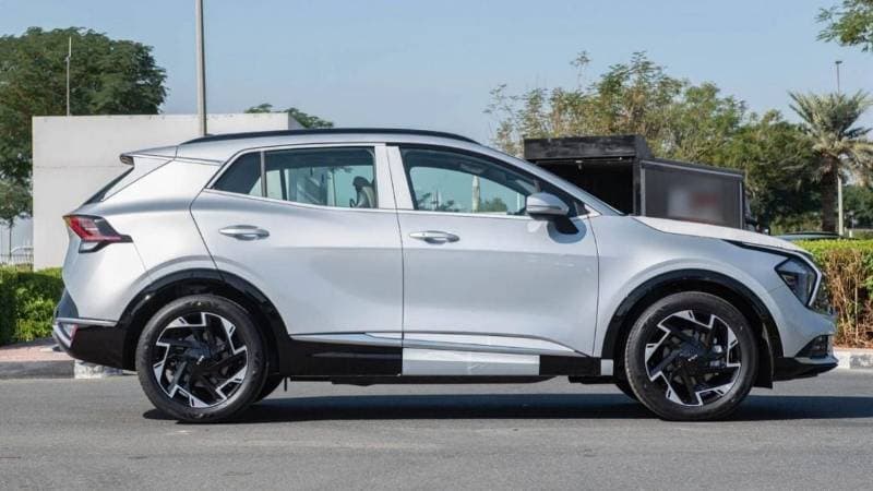 2024 Kia Sportage EX thumbnail 8