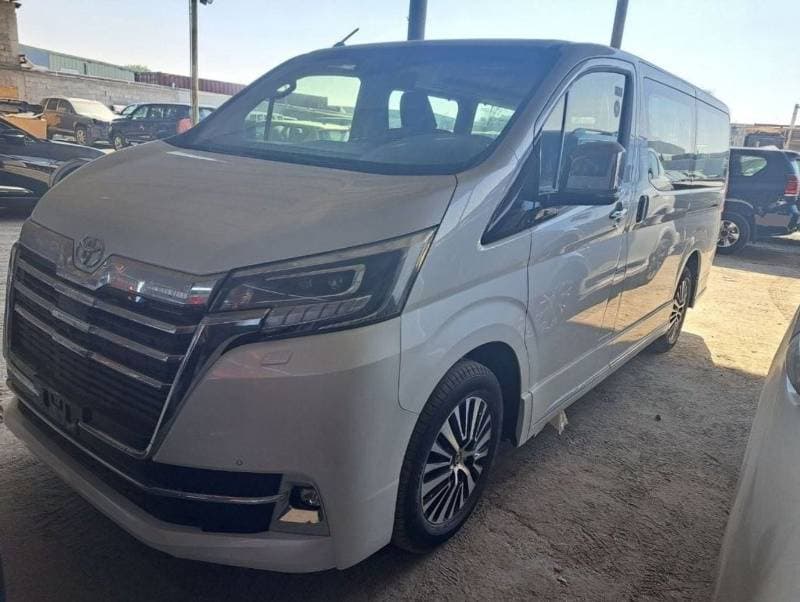 2023 Toyota Granvia PREMIUM