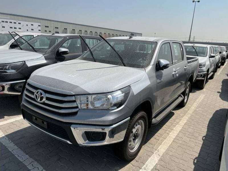 2023 Toyota Hilux GL thumbnail 3