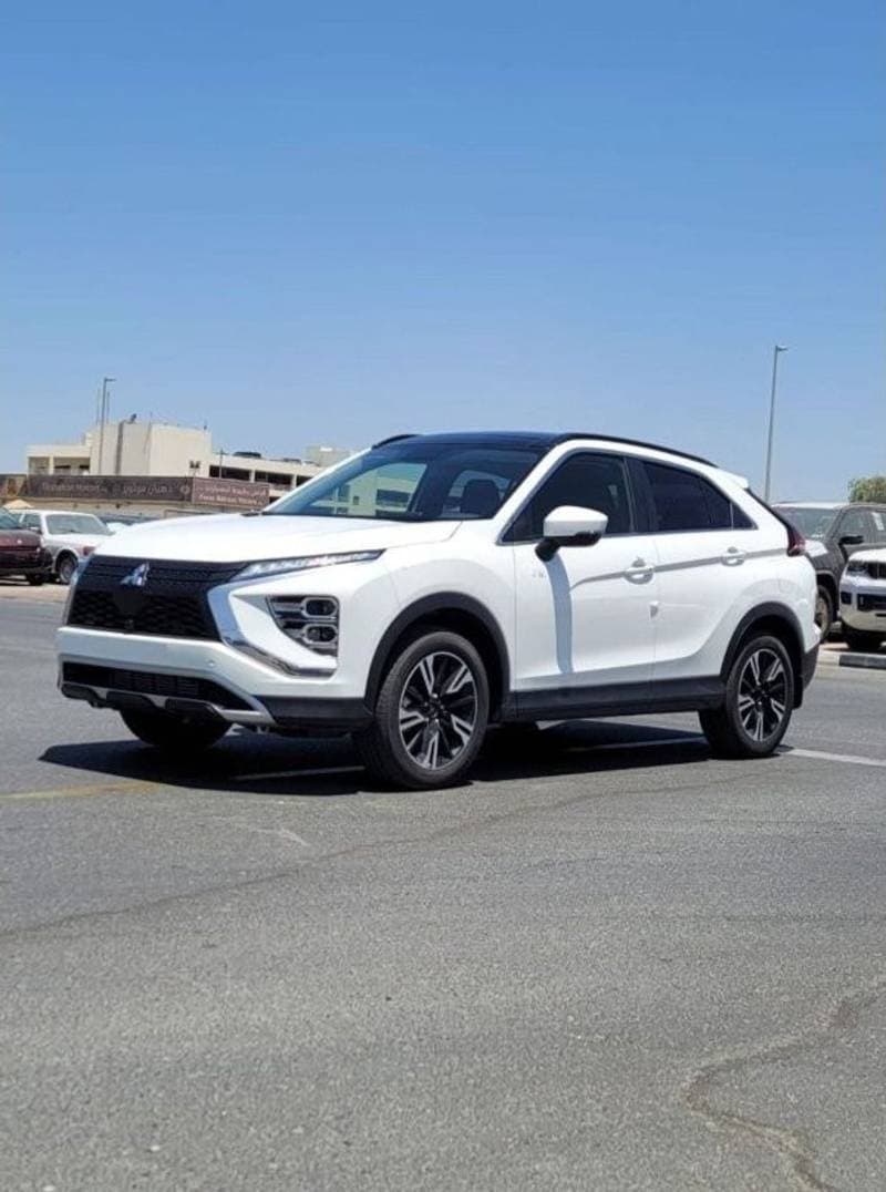 2023 Mitsubishi Eclipse thumbnail 2