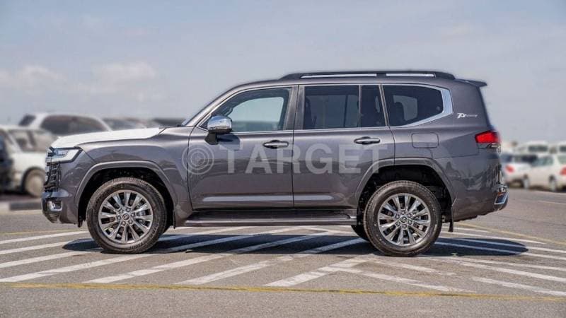 2023 Toyota Land Cruiser VXR thumbnail 8