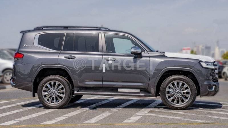 2023 Toyota Land Cruiser VXR thumbnail 7
