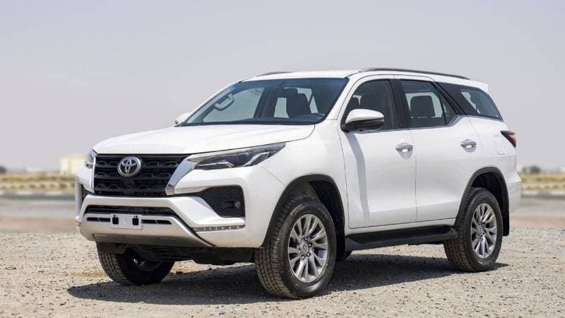 2024 Toyota Fortuner VX2