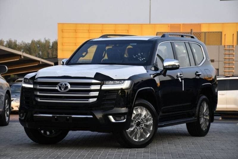 2026 Toyota Land Cruiser VXR thumbnail 2