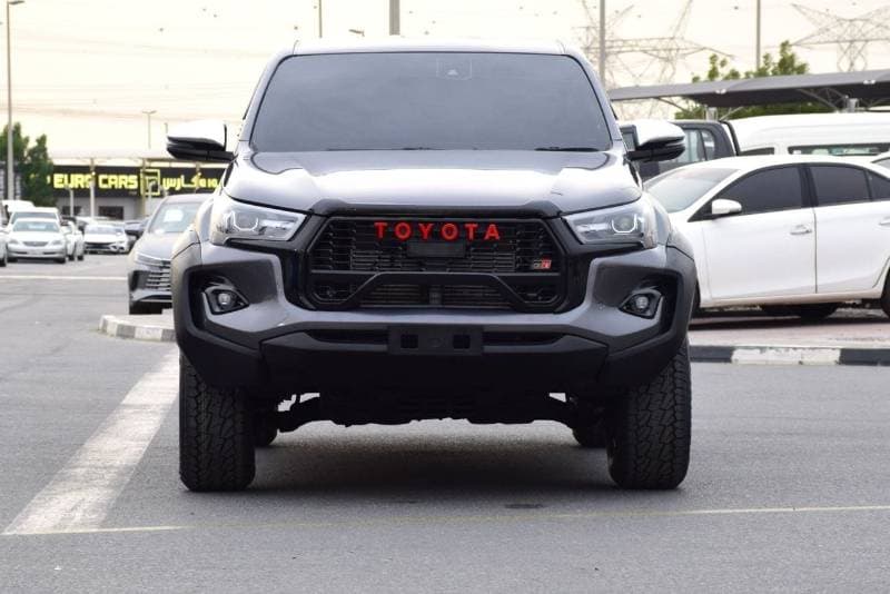 2022 Toyota Hilux GR SPORT thumbnail 2