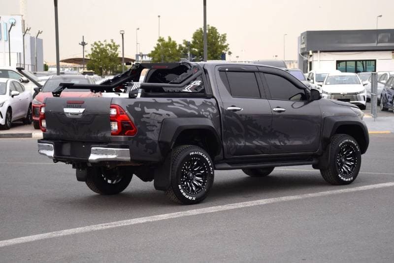 2022 Toyota Hilux GR SPORT thumbnail 3