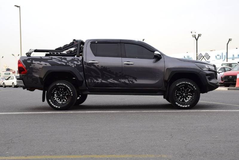 2022 Toyota Hilux GR SPORT thumbnail 4