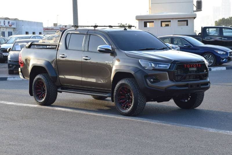 2022 Toyota Hilux GR SPORT thumbnail 2