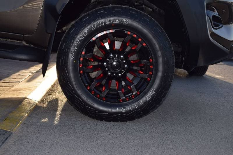 2022 Toyota Hilux GR SPORT thumbnail 8