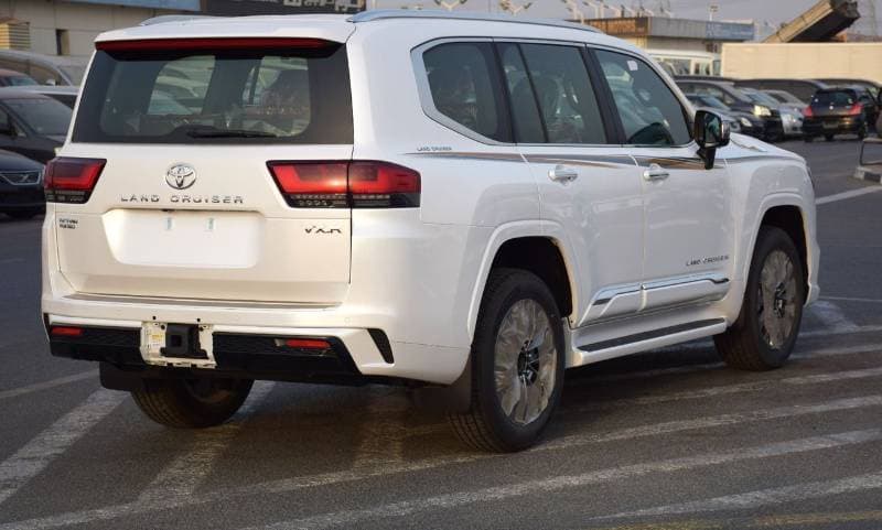 2024 Toyota Land Cruiser VXR thumbnail 4