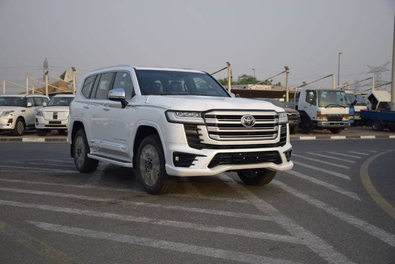 2024 Toyota Land Cruiser VXR thumbnail 8