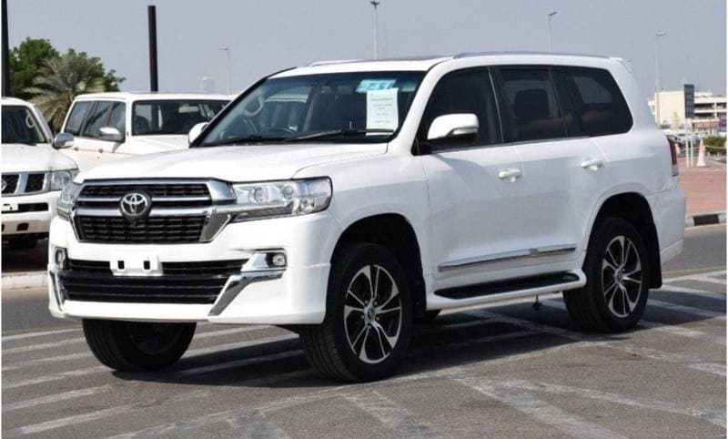 2021 Toyota Land Cruiser GXR thumbnail 3
