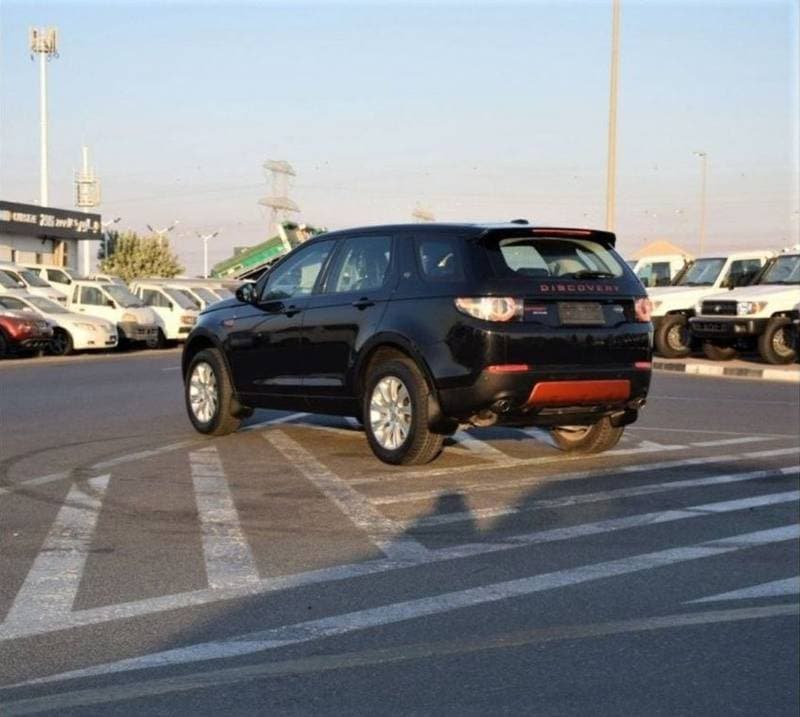 2016 Land Rover Discovery thumbnail 5