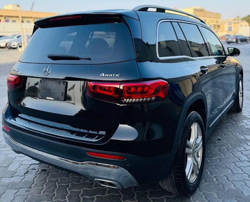 2020 Mercedes Benz GLB250 4MATIC thumbnail 3