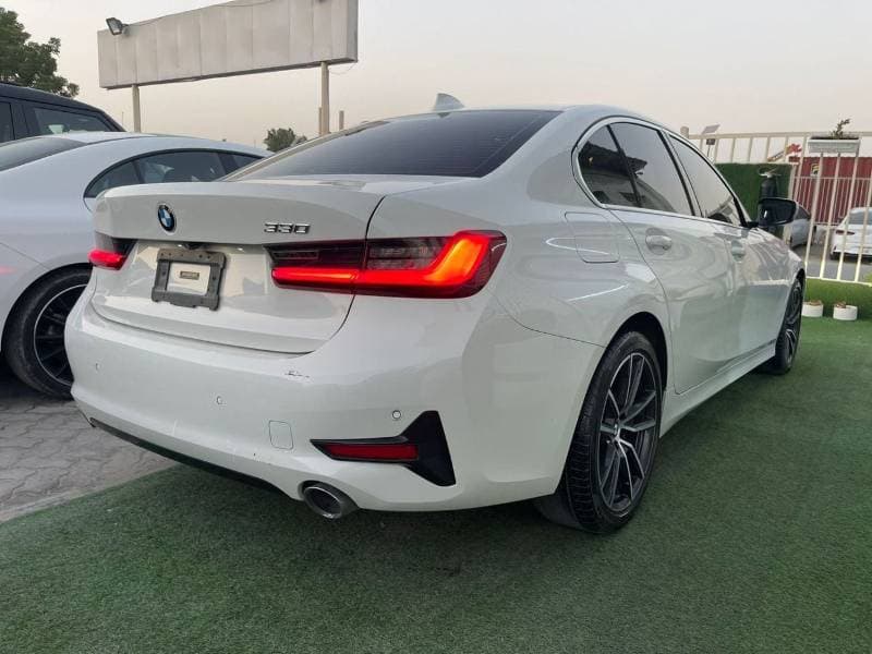 2020 BMW 330i M SPORT thumbnail 3
