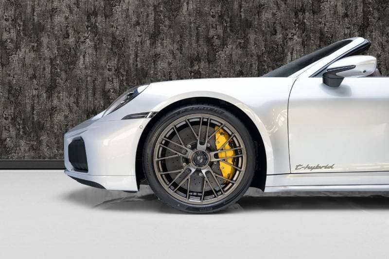 2026 Porsche 911 TURBO S thumbnail 7