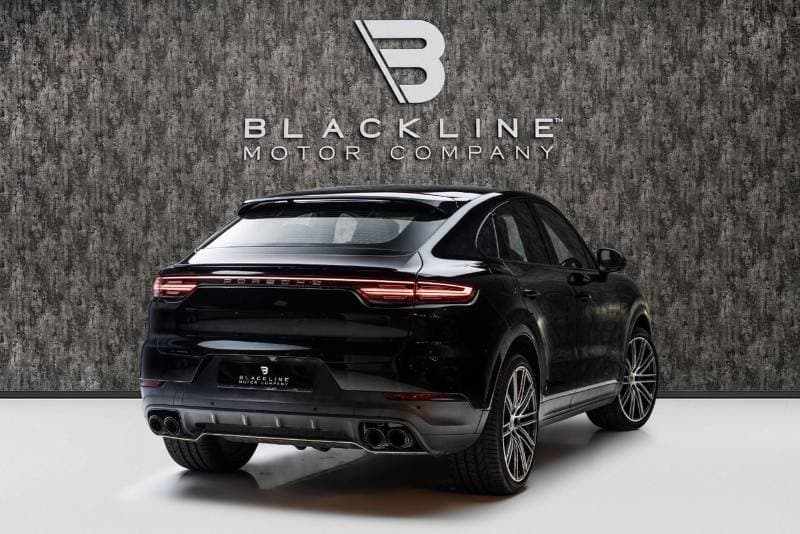 2020 Porsche Cayenne STANDARD thumbnail 4