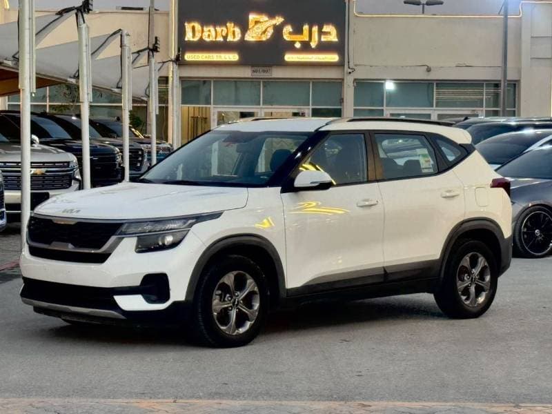 2022 Kia Seltos LX thumbnail 2