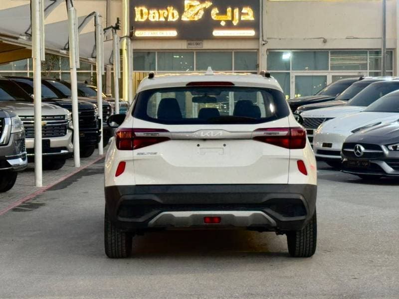2022 Kia Seltos LX thumbnail 6