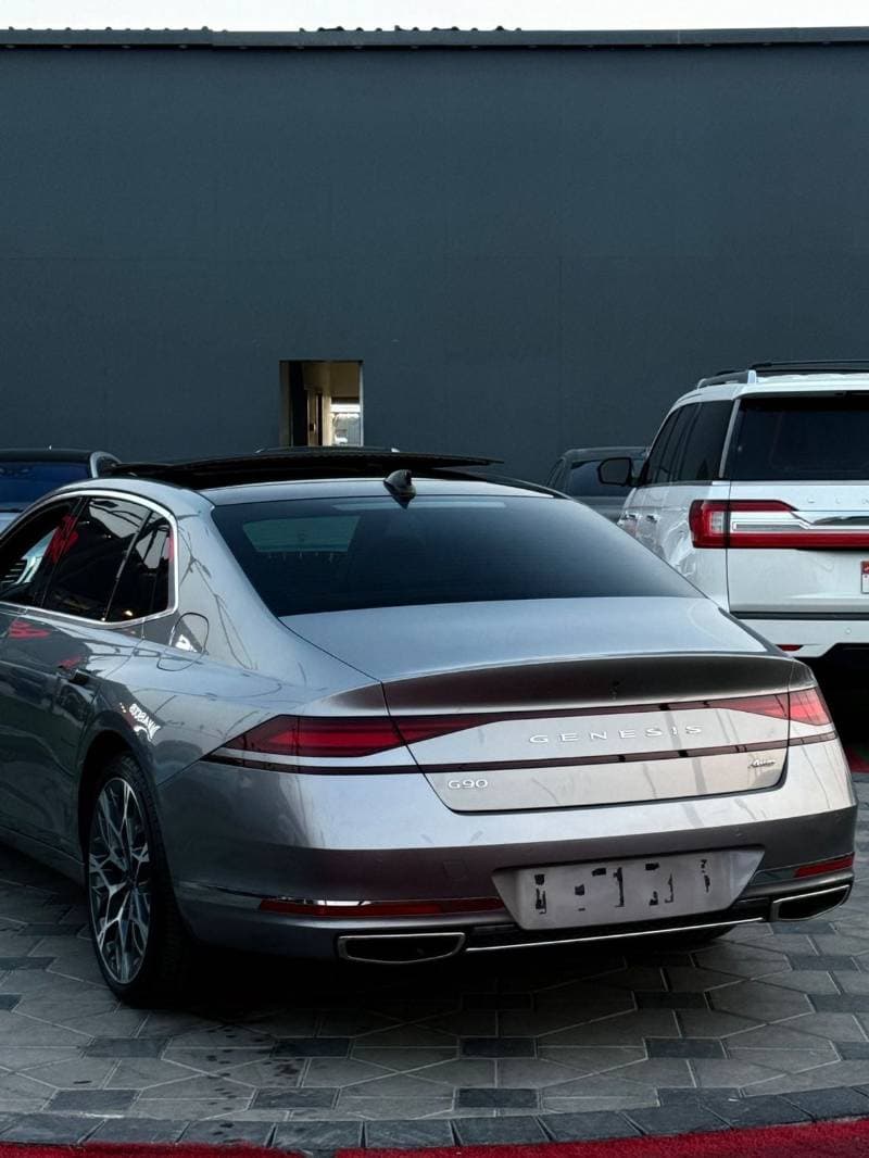2024 Genesis G90 ROYAL thumbnail 8