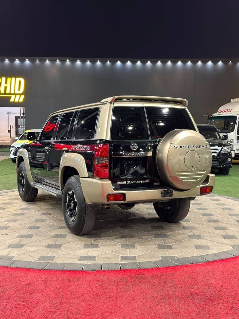 2021 Nissan Patrol SUPER SAFARI thumbnail 2