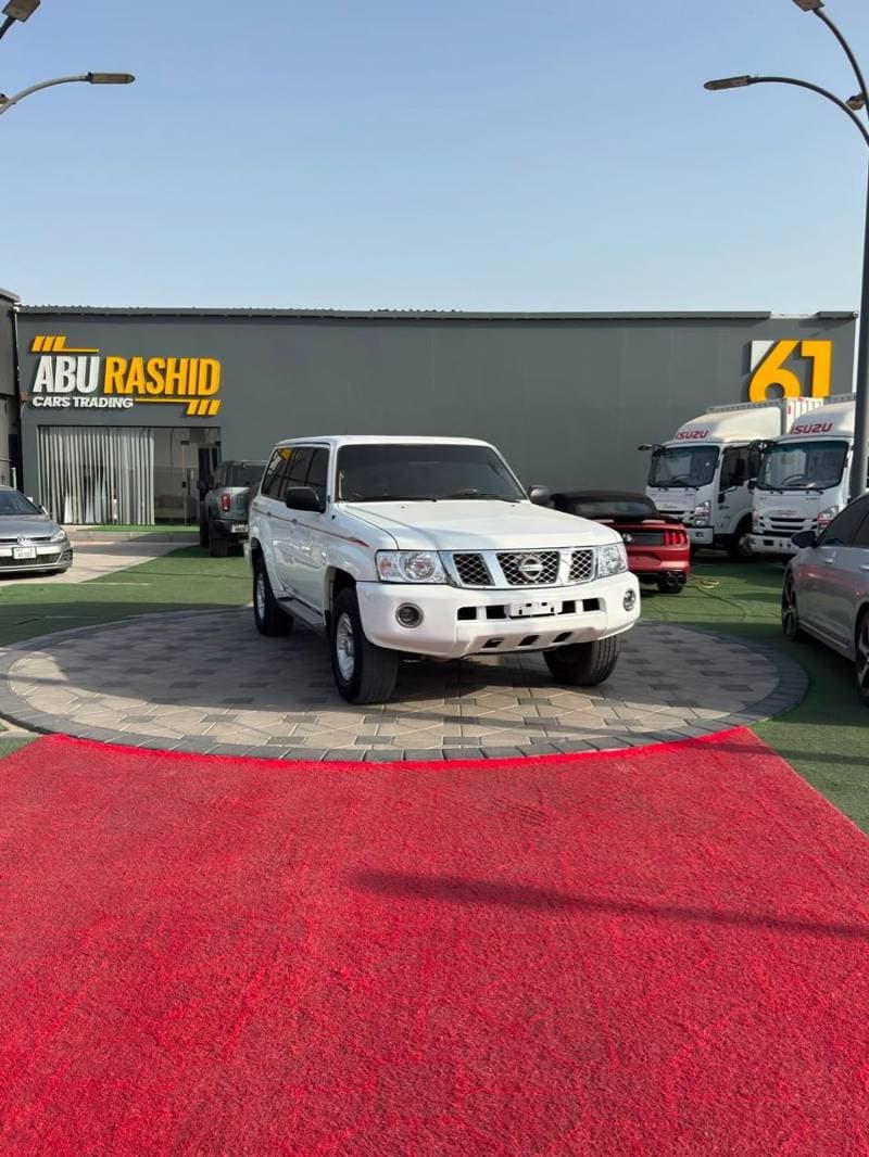 2010 Nissan Patrol SAFARI thumbnail 2
