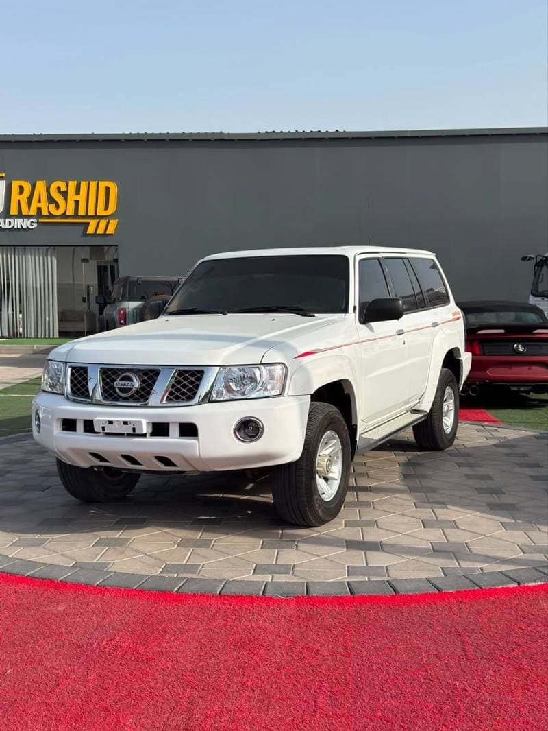 2010 Nissan Patrol SAFARI thumbnail 4