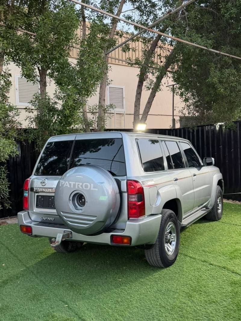 2019 Nissan Patrol SAFARI thumbnail 4